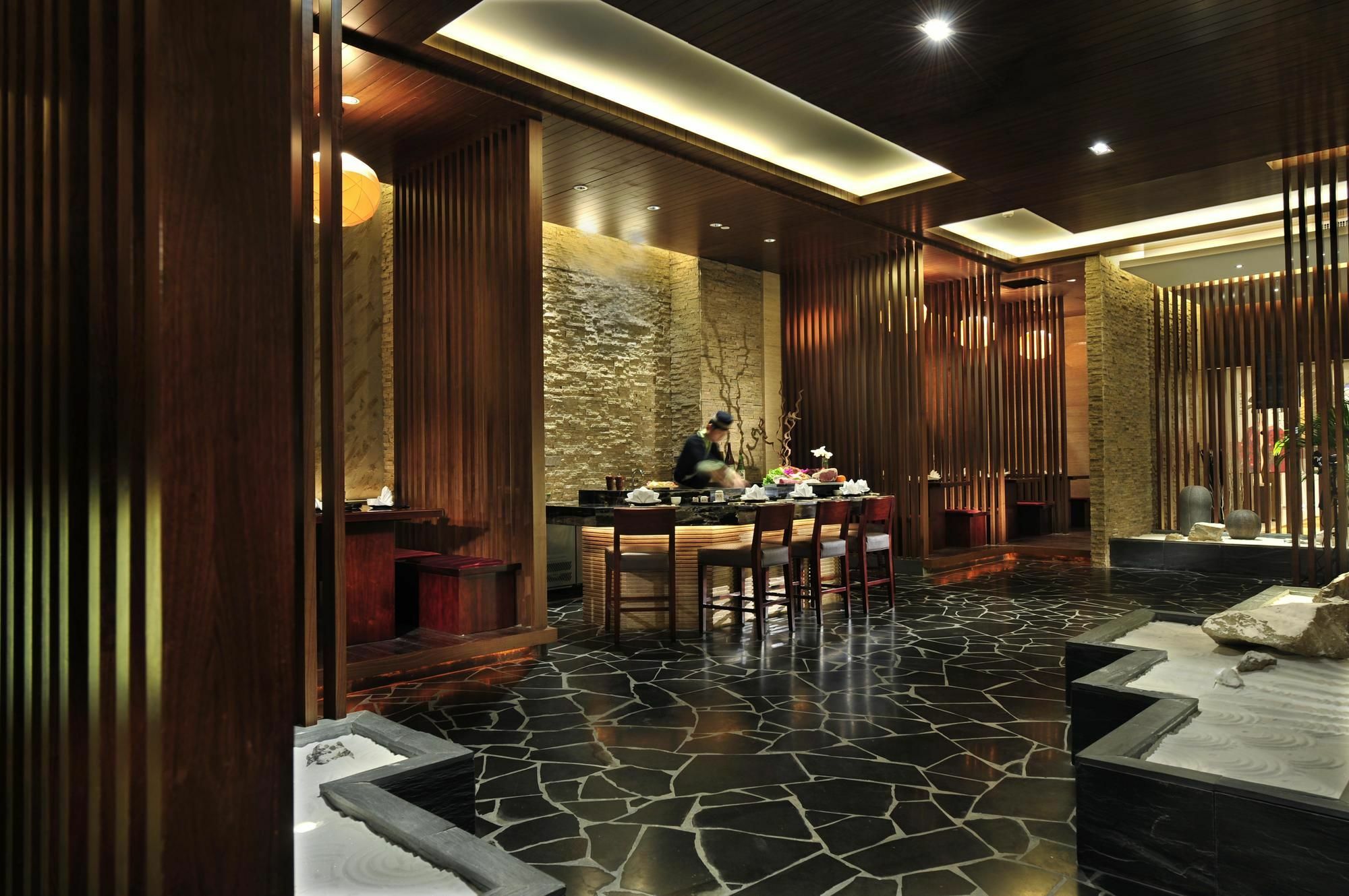 Sofitel Ningbo Hotel Exterior photo