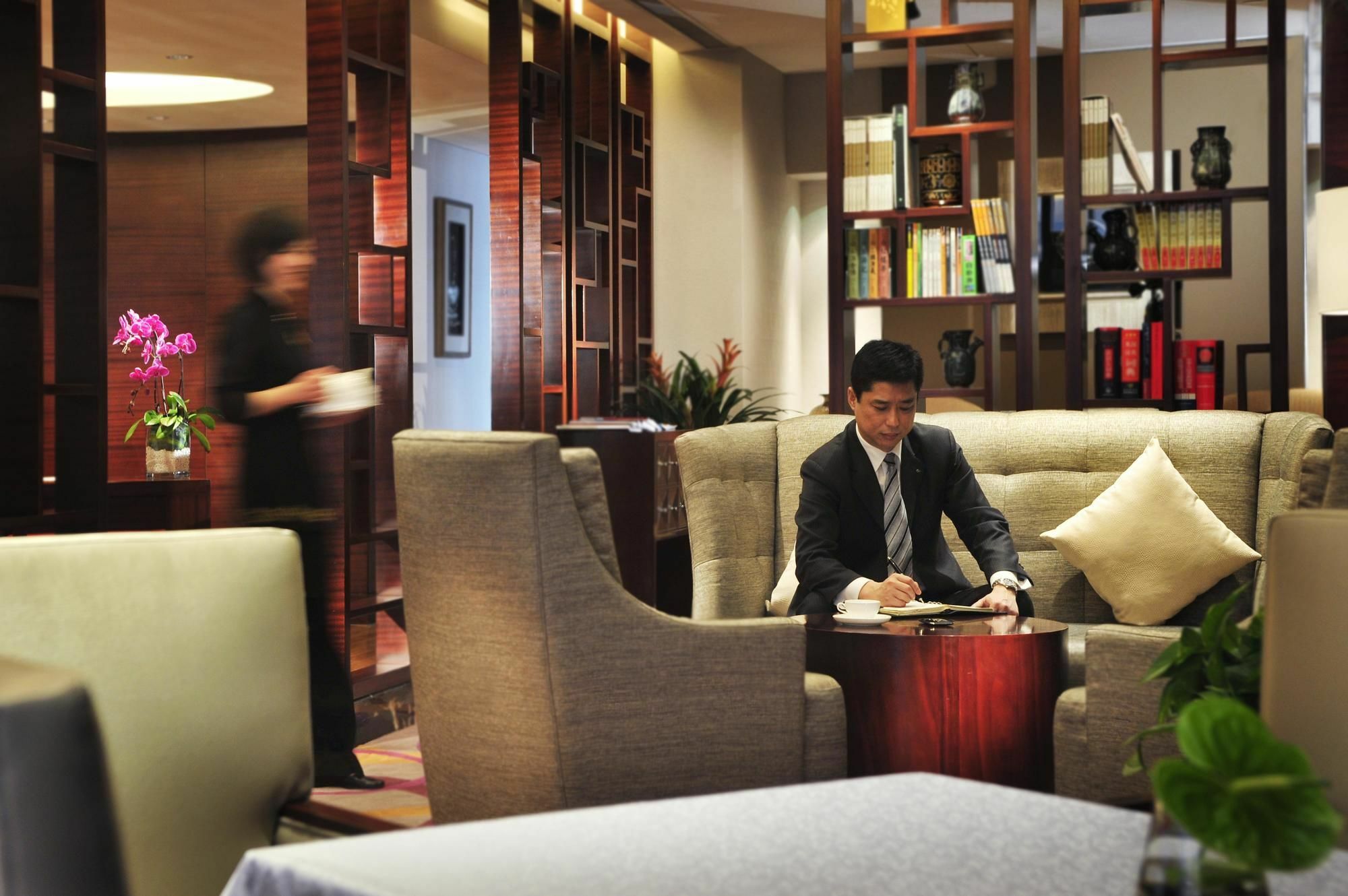 Sofitel Ningbo Hotel Exterior photo